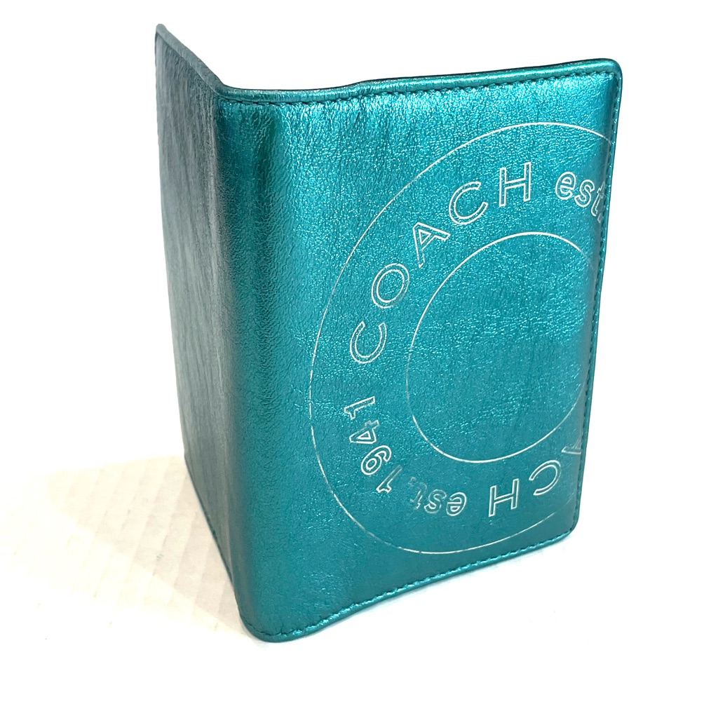Coach New York Passport Holder Leather Luxury Travel